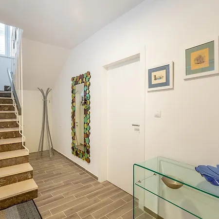 Villa Hedera Estate, Hedera V *