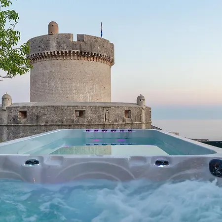 Villa Hedera Estate, Hedera V *