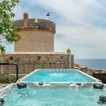 Hedera Estate, Hedera V Villa *