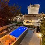 Hedera Estate, Hedera V Villa *