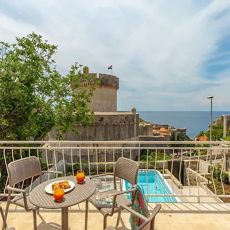 Hedera Estate, Hedera V Villa *