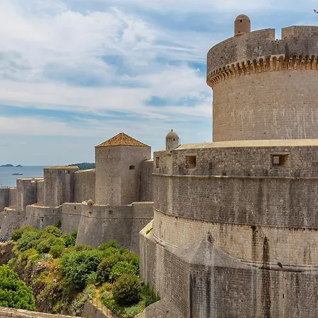 Hedera Estate, Hedera V Dubrovnik