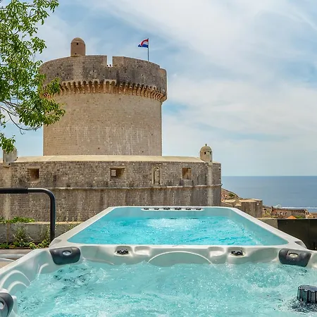 Hedera Estate, Hedera V Villa *