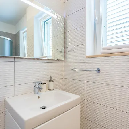 Villa Hedera Estate, Hedera V *