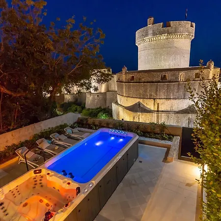 Hedera Estate, Hedera V Villa *