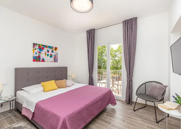 Villa Hedera Estate, Hedera V *