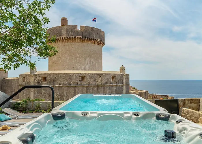 Hedera Estate, Hedera V Villa *