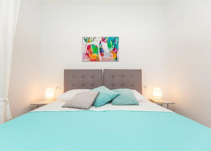 Hedera Estate, Hedera V Villa