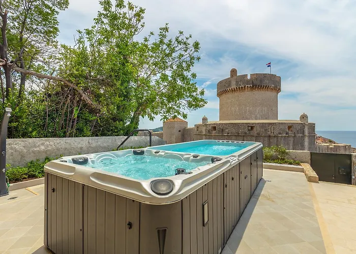 Hedera Estate, Hedera V Dubrovnik